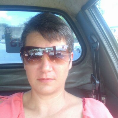 Profile Picture of Lisa Heine (@HeineLK) on Twitter