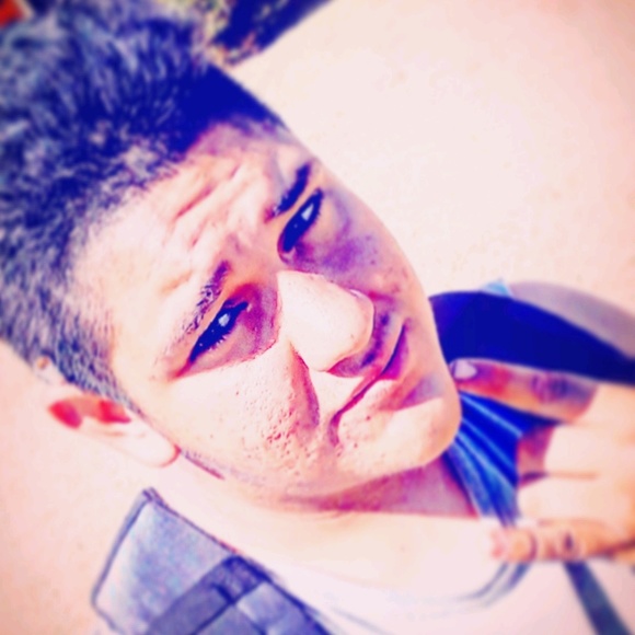 Profile Picture of Joshua Rackler (@joshrack13) on Poshmark