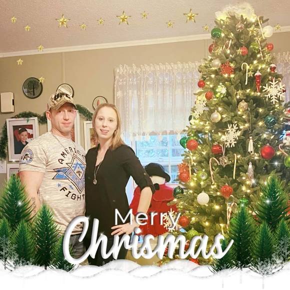 Profile Picture of Troy Stephens (@manwithacam22) on Poshmark