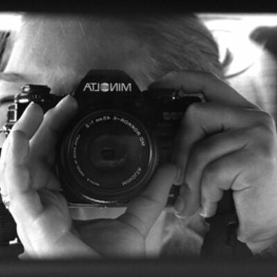 Profile Picture of Kim Fay (@kim_fay) on Twitter