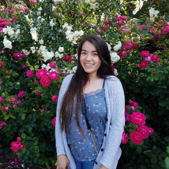 Profile Picture of Dawn Claspill (@dawnclaspill) on Poshmark