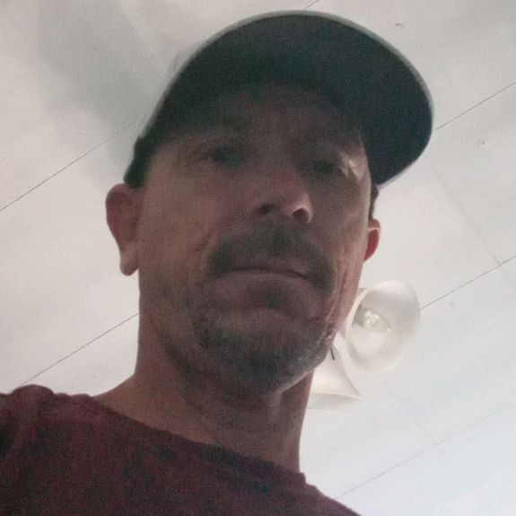 Profile Picture of Christopher Carmack (@cheistophercarmac) on Tiktok