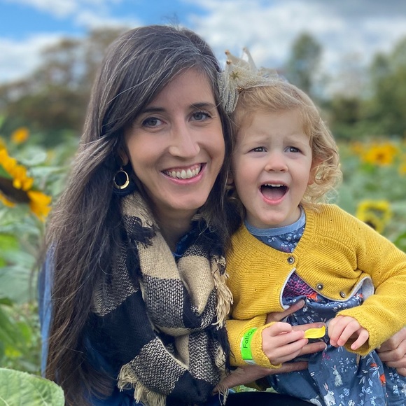 Profile Picture of Rebecca Kappers (@becckapp) on Poshmark