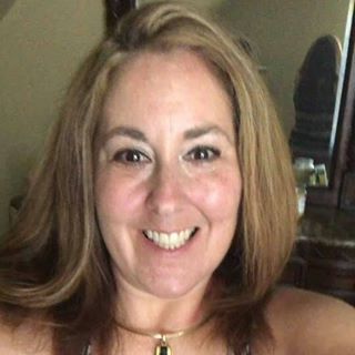 Profile Picture of Paula Francour (@paula.francour) on Facebook