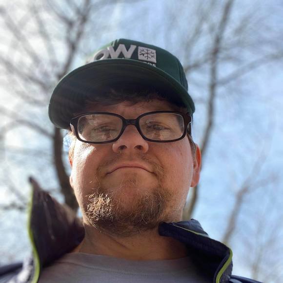 Profile Picture of Shawn Haynes (@seh007) on Poshmark