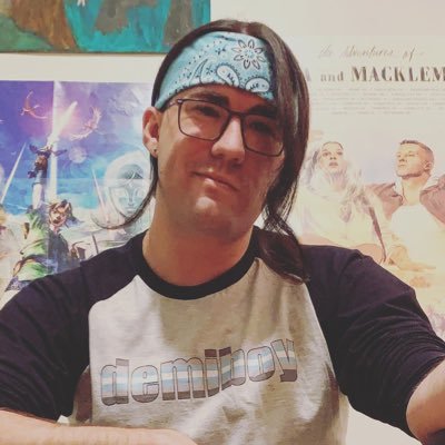 Profile Picture of BLM || Zach, The Elf King (@rithyu23) on Twitter