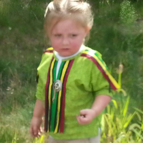 Profile Picture of Lisa Harrison (@ahuskanga1966) on Poshmark