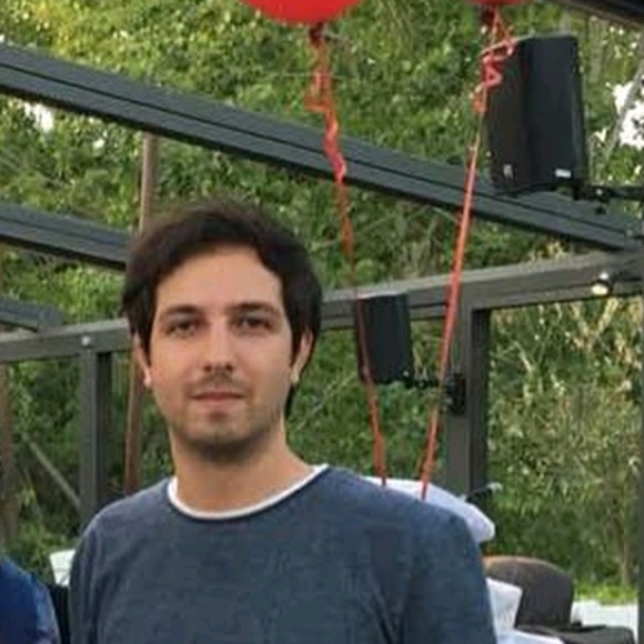 Profile Picture of Milad Zare mohazabiye (@milad_) on Poshmark