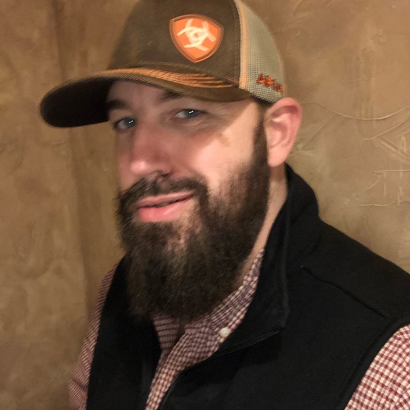 Profile Picture of Billy Keene (@billy_keene) on Poshmark