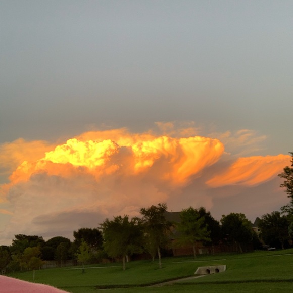 Profile Picture of Bailey Hester (@bailey0825250) on Poshmark