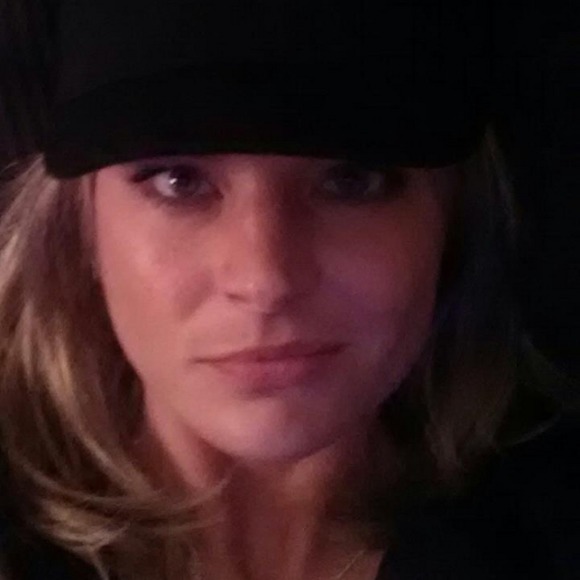 Profile Picture of Brandy Mccrobie (@mccrobiebrandy) on Poshmark