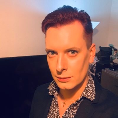 Profile Picture of Graeme Saunders (@GrayOnna) on Twitter