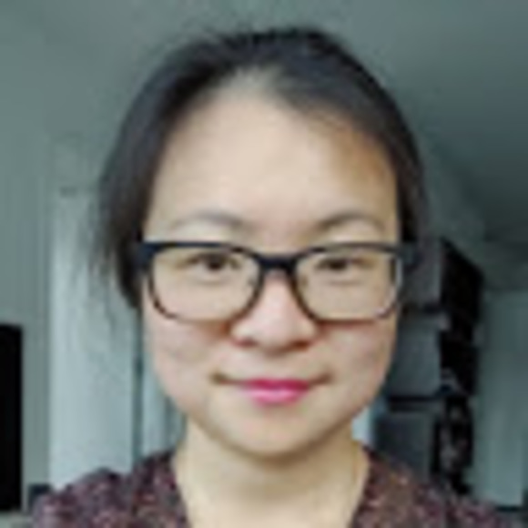 Profile Picture of Lucy Xiao (@yanzhuxiao) on Poshmark