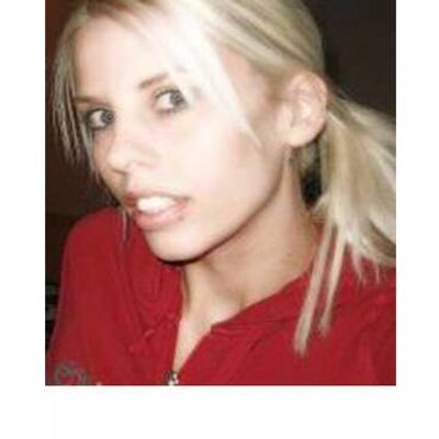 Profile Picture of Amy Hallberg (@AmyHallberg) on Twitter