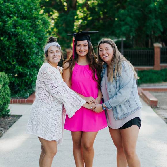 Betül Ertaş - Poshmark Profile Picture of Betül Ertaş (@betulertas) on Poshmark