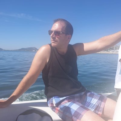 Profile Picture of Karl Gee (@karlgee2) on Twitter