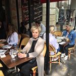 Profile Picture of carolestone (@carolestone) on Instagram