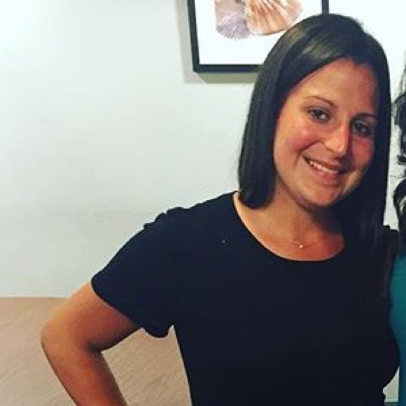 Profile Picture of Jessica Jagde (@jjagde) on Poshmark