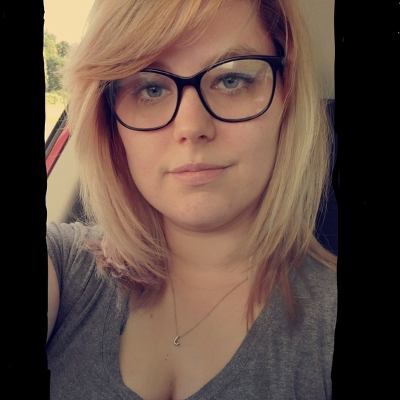 Profile Picture of Jessica Duncan (@gamergirl666) on Poshmark