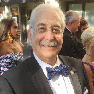 Profile Picture of Richard Winkler (@WinklerBroadway) on Twitter