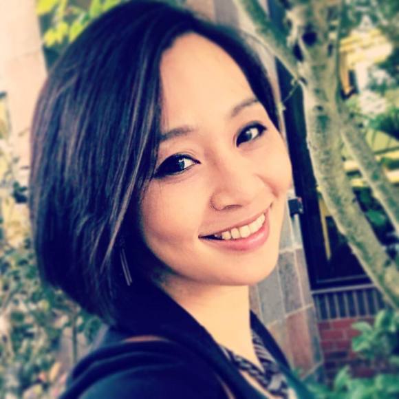 Profile Picture of Yiling Hu (@spring610) on Poshmark