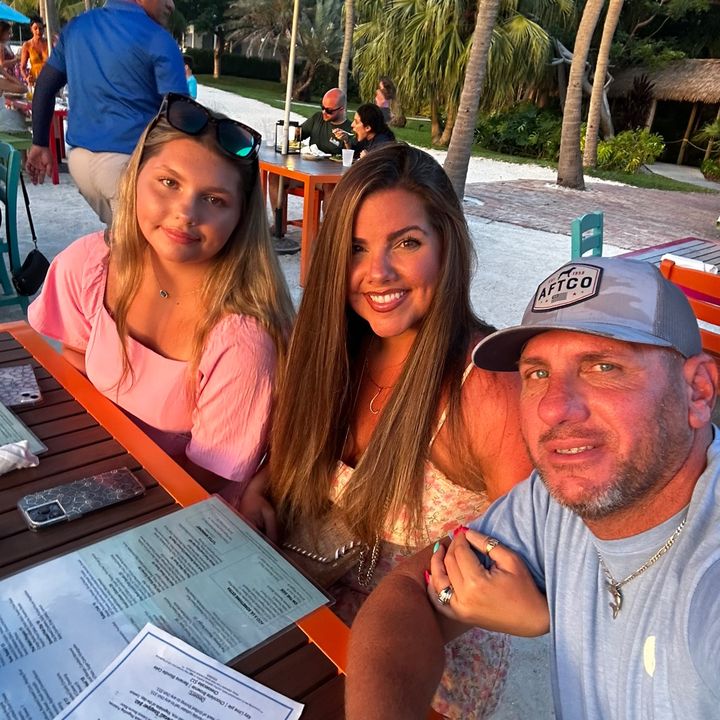 Profile Picture of Lindsay Gunter (@@reel_estate_queen) on Tiktok