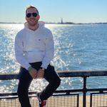 Profile Picture of Kyle Chesnut (@thescarletnut) on Instagram