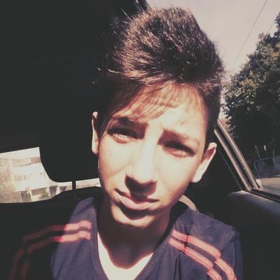 Andrei Suciu - Twitter Profile Picture of Andrei Suciu (@SuciuAndy) on Twitter