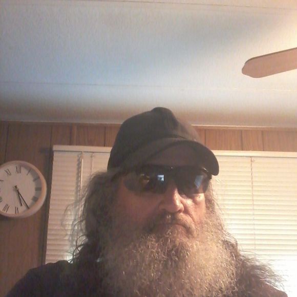 Profile Picture of Richard Gray (@rickgold) on Poshmark