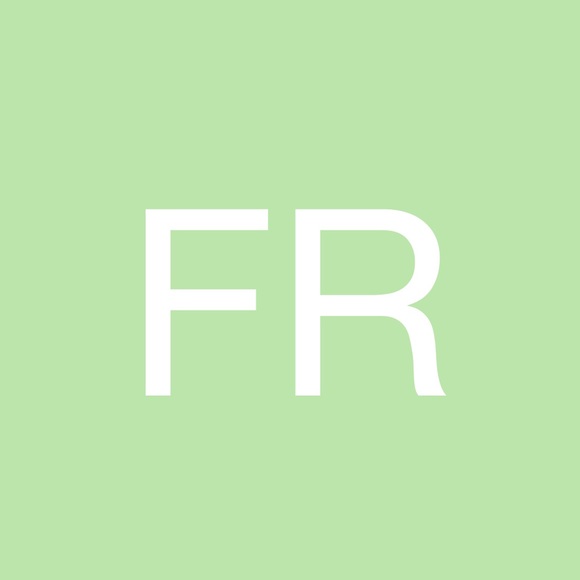 Profile Picture of Fay Rigos (@onecoolgirl) on Poshmark