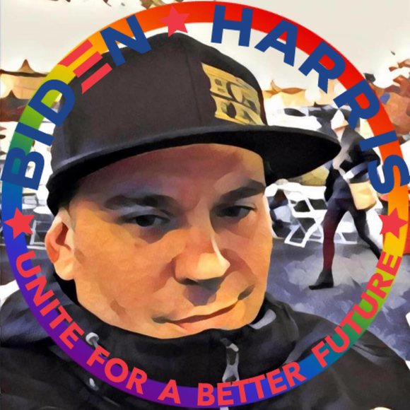 Joel Bafus - Poshmark Profile Picture of Joel Bafus (@joel_facebook) on Poshmark