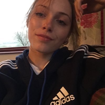 Profile Picture of Ava (@avakeeling199) on Twitter
