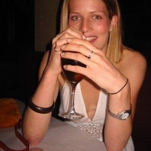 Profile Picture of Clara Farrell (@330173949) on Myspace