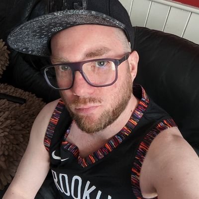 Profile Picture of Mackem82 (@paulmack1982) on Twitter