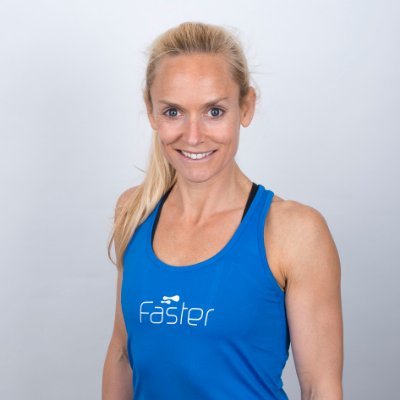 Profile Picture of Joanne Groves (@jo8acow) on Twitter