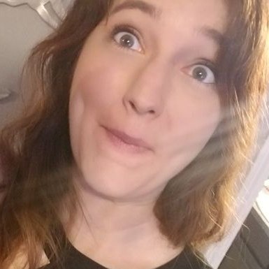 Profile Picture of MrsBearSquared (@ 🏠) (@MrsBearSquared) on Twitter