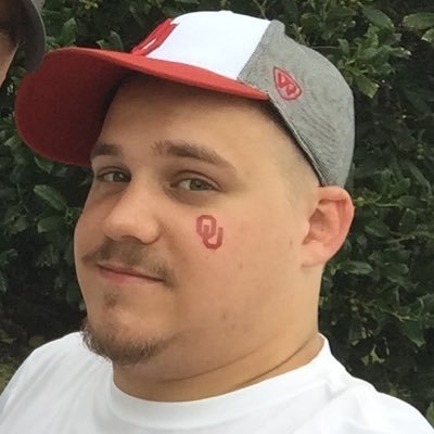 Profile Picture of Cody Rivers (@xcubbyxbearx) on Twitter