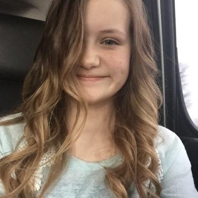 Profile Picture of Leah Hyde (@leahniccole) on Twitter