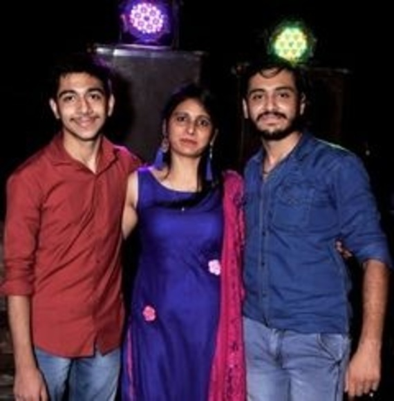 Profile Picture of Mamta Deepak bajaj (@mamtabajaj184) on Poshmark