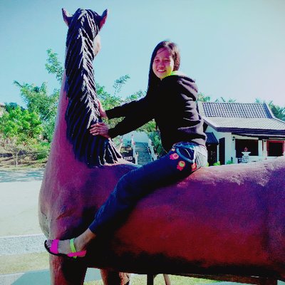 Profile Picture of Camille Regina Baron (@camilleregina12) on Twitter