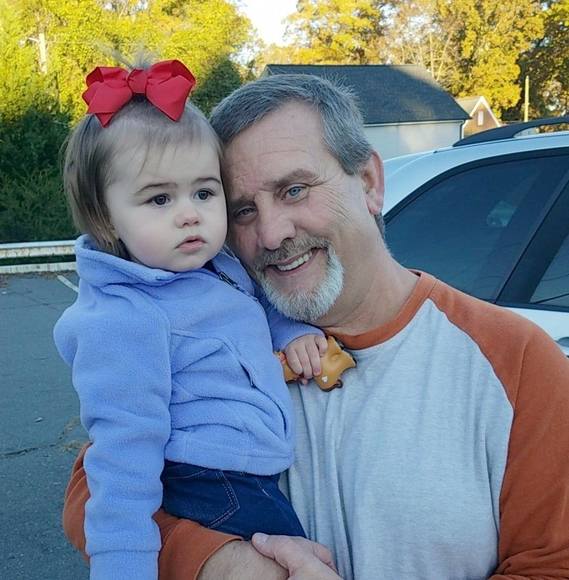 Profile Picture of Joel Deel (@joeldeel) on Poshmark