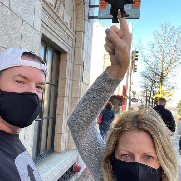 Profile Picture of Robin Barkdull (@robinbarkdull) on Poshmark