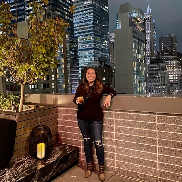 Profile Picture of Stephanie Christopher (@sdchristopher1) on Poshmark