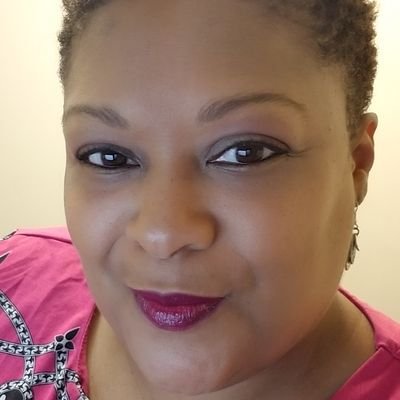 Profile Picture of Tracy Davis-Hunt (@IAmLadyTre) on Twitter