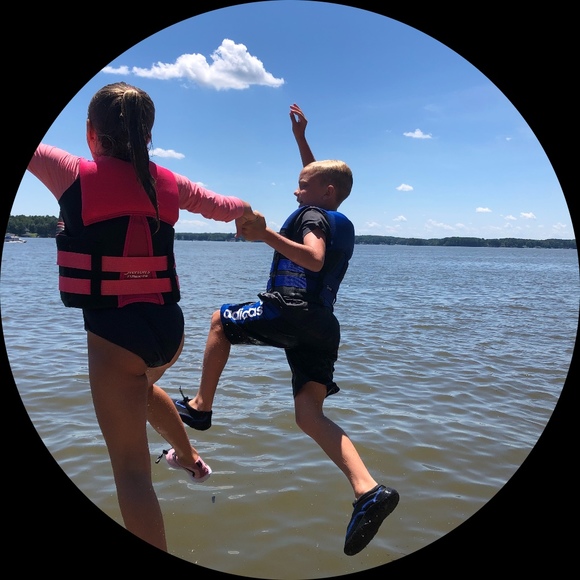 Profile Picture of Cathy Wallenborn (@cmcamp1259) on Poshmark