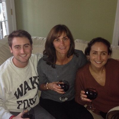 Profile Picture of Kim Kearney (@KimKimkearney4) on Twitter