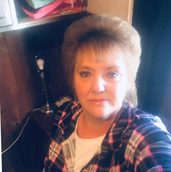 Profile Picture of Tracy Jimenez (@tracyjimenez) on Poshmark