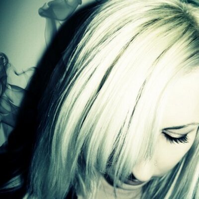 Profile Picture of Melissa Dejong (@loveinvein0) on Twitter