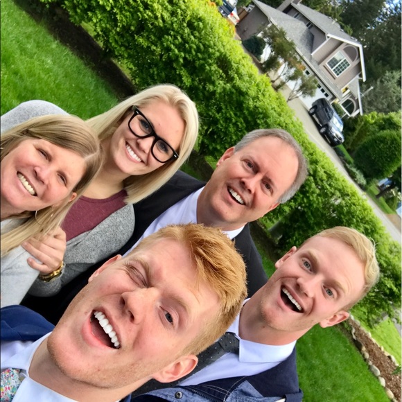 Profile Picture of Jillian Cox (@jilliancoxx1) on Poshmark