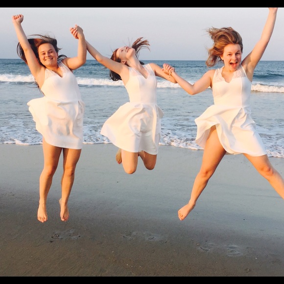 Profile Picture of Lindsey Pelfrey (@richhomiequan3) on Poshmark